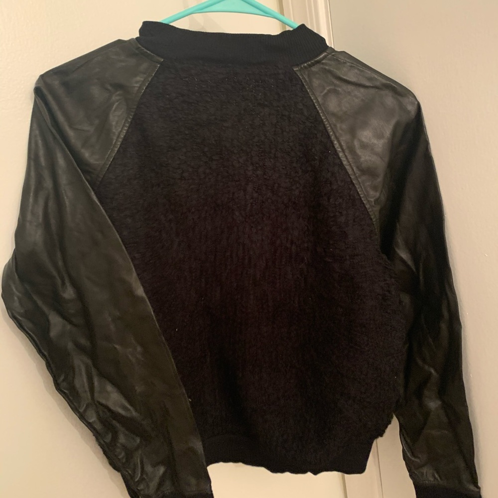 Leather jacket - Picture 2 of 2